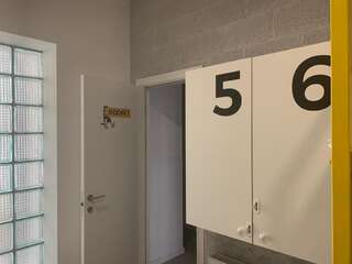 Хостелы Duck Hostel Ереван Кровать в общем 6-местном номере-16