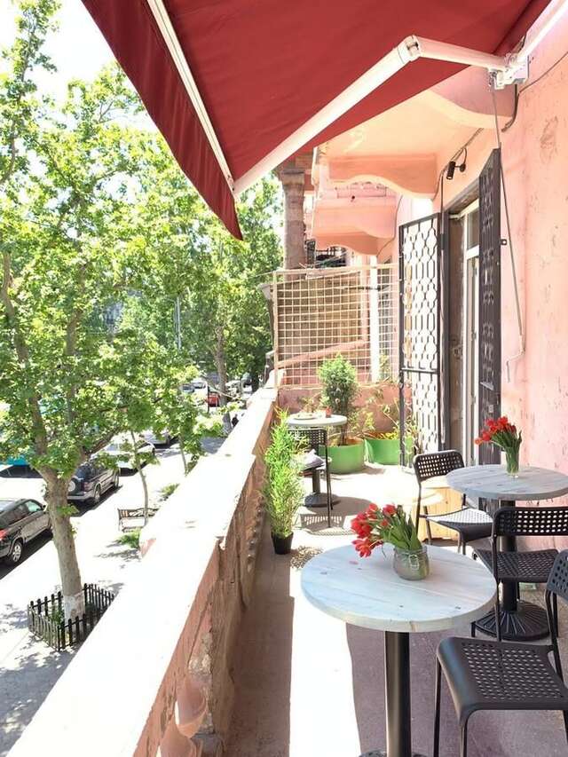 Хостелы Duck Hostel Ереван-8